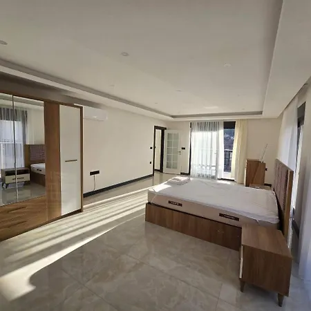 Villa * Аланія